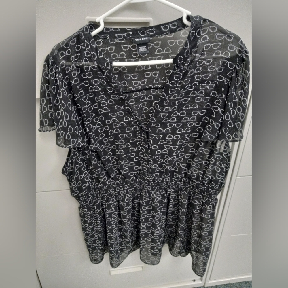 Talbots Women’s Sheer Peplum Glasses Print Novelty Boho Blouse Cottagecore Top